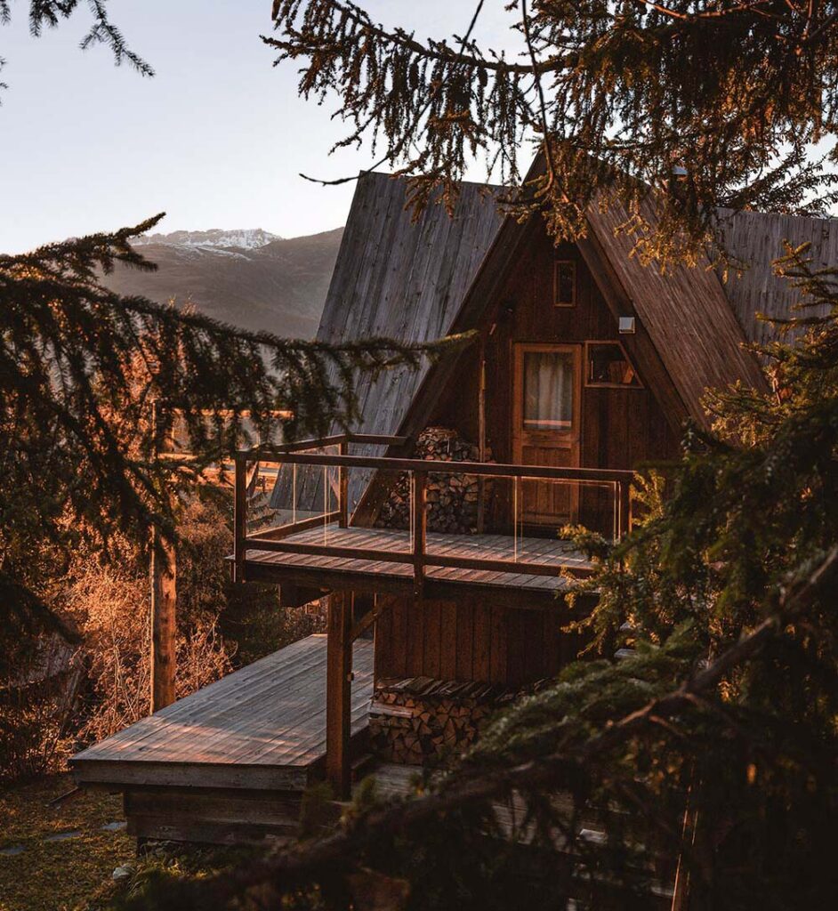 tim-arnold-eQpBGrg3Cp0-unsplash-s